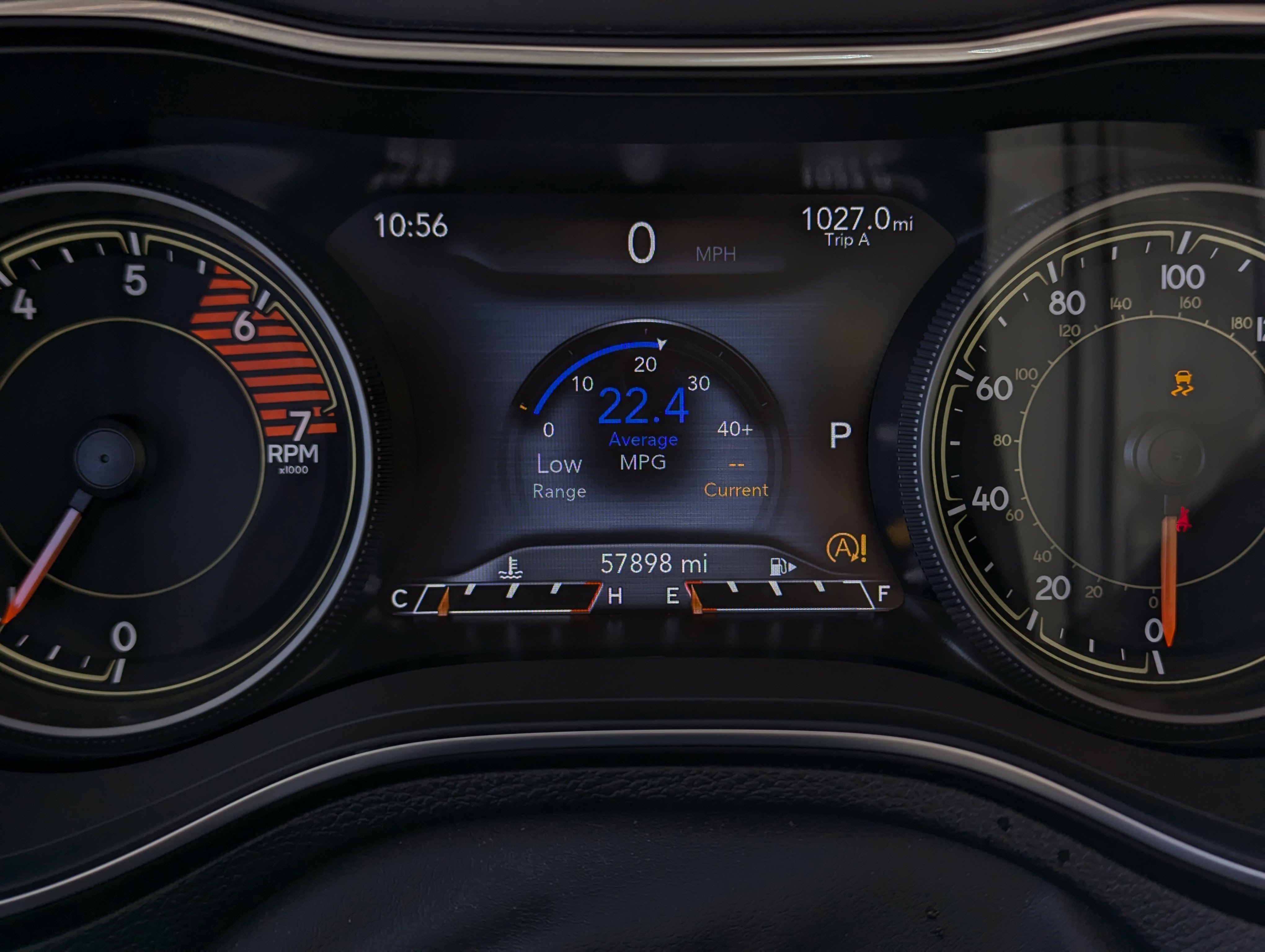 Used 2021 Jeep Cherokee Latitude Lux w/ Comfort/Convenience Group image 12