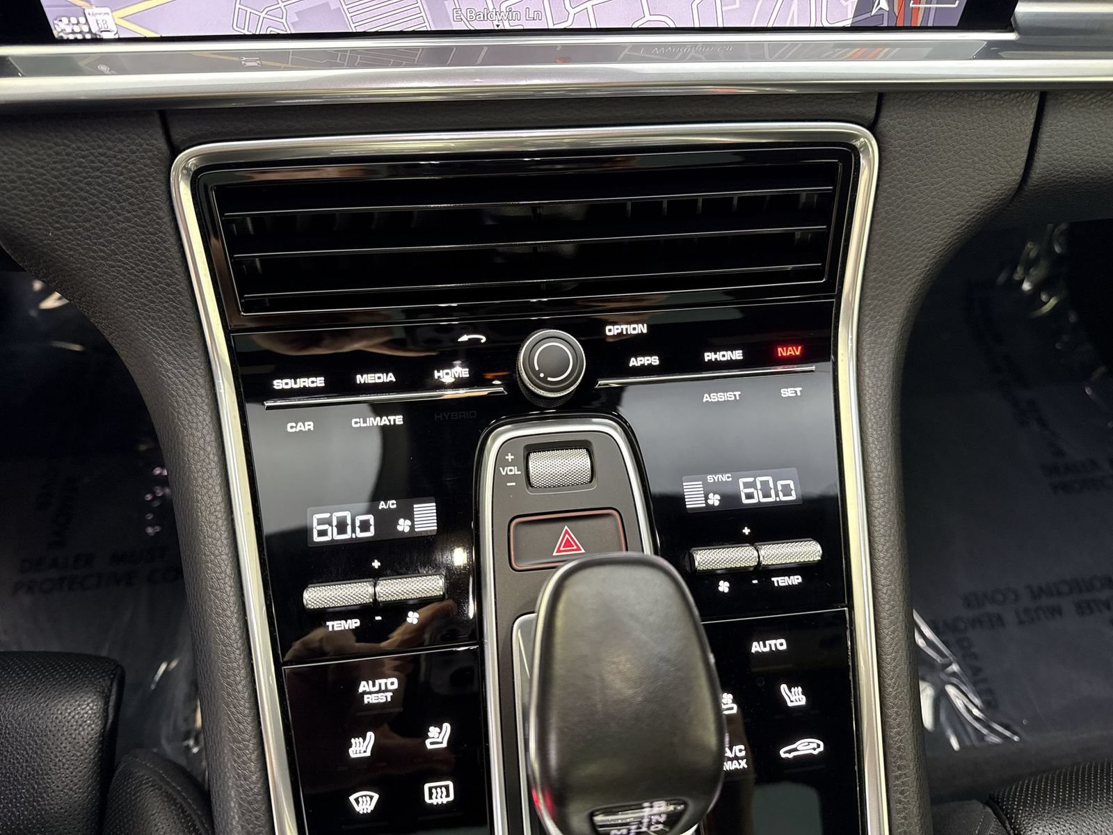 Used 2018 Porsche Panamera 4S AWD/4WD image 8