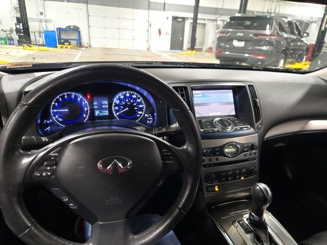 Used 2015 INFINITI Q40 AWD w/ Moonroof Package image 16