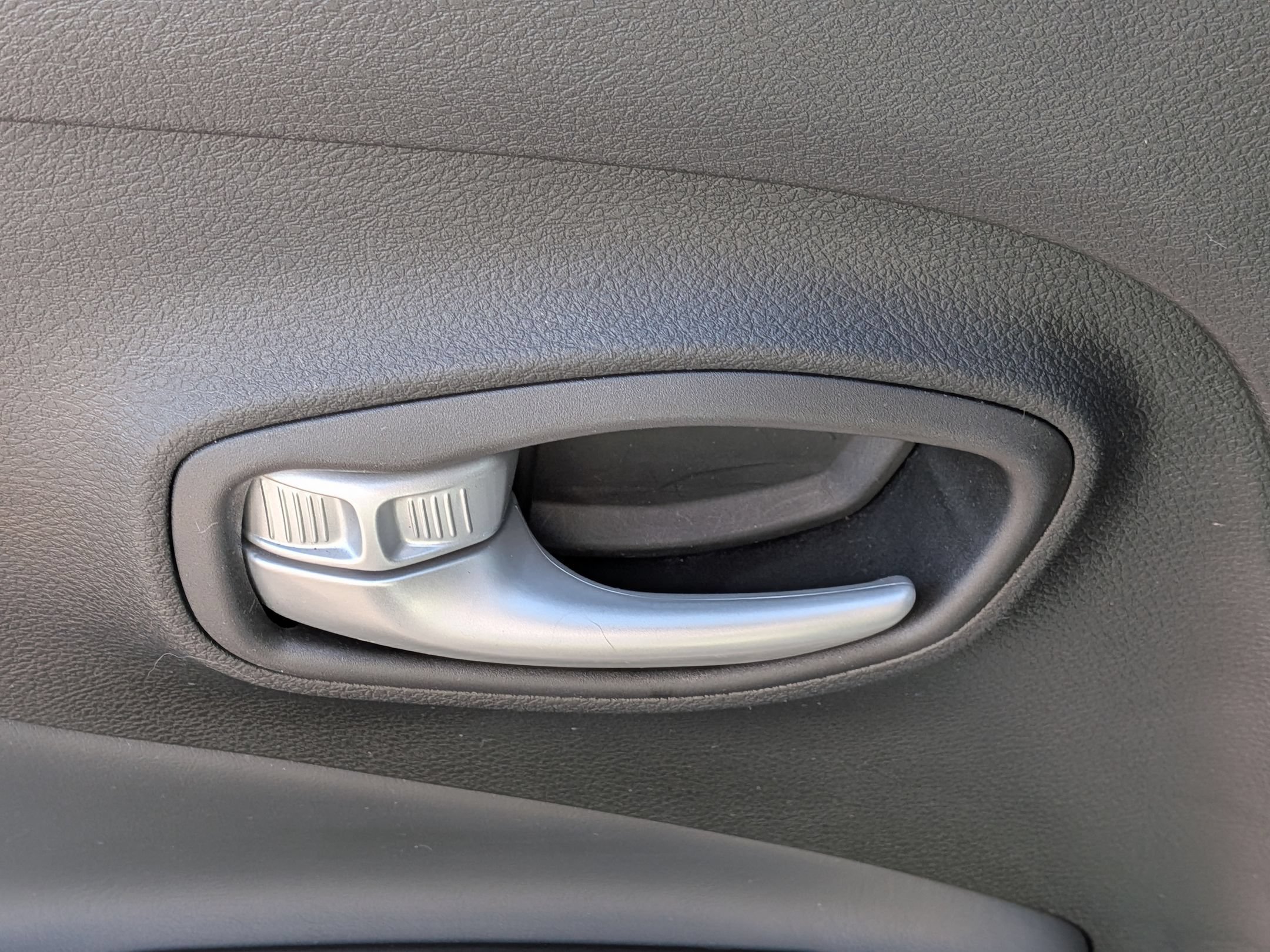 Used 2023 Jeep Renegade Latitude AWD/4WD image 28