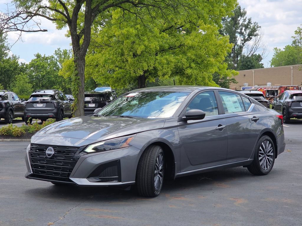 New 2026 Nissan Altima 2.5 SV FWD image 17
