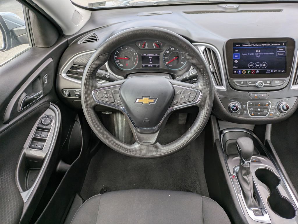 Used 2024 Chevrolet Malibu LT image 16