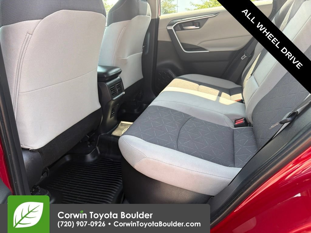 Used 2024 Toyota RAV4 XLE w/ Convenience Package AWD/4WD image 20