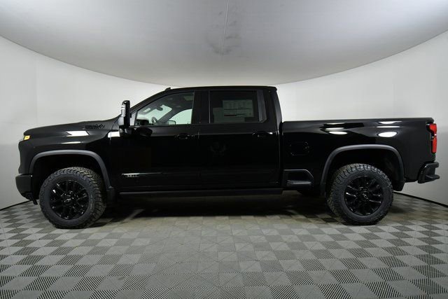 New 2026 Chevrolet Silverado 2500 High Country w/ Midnight Edition image 16