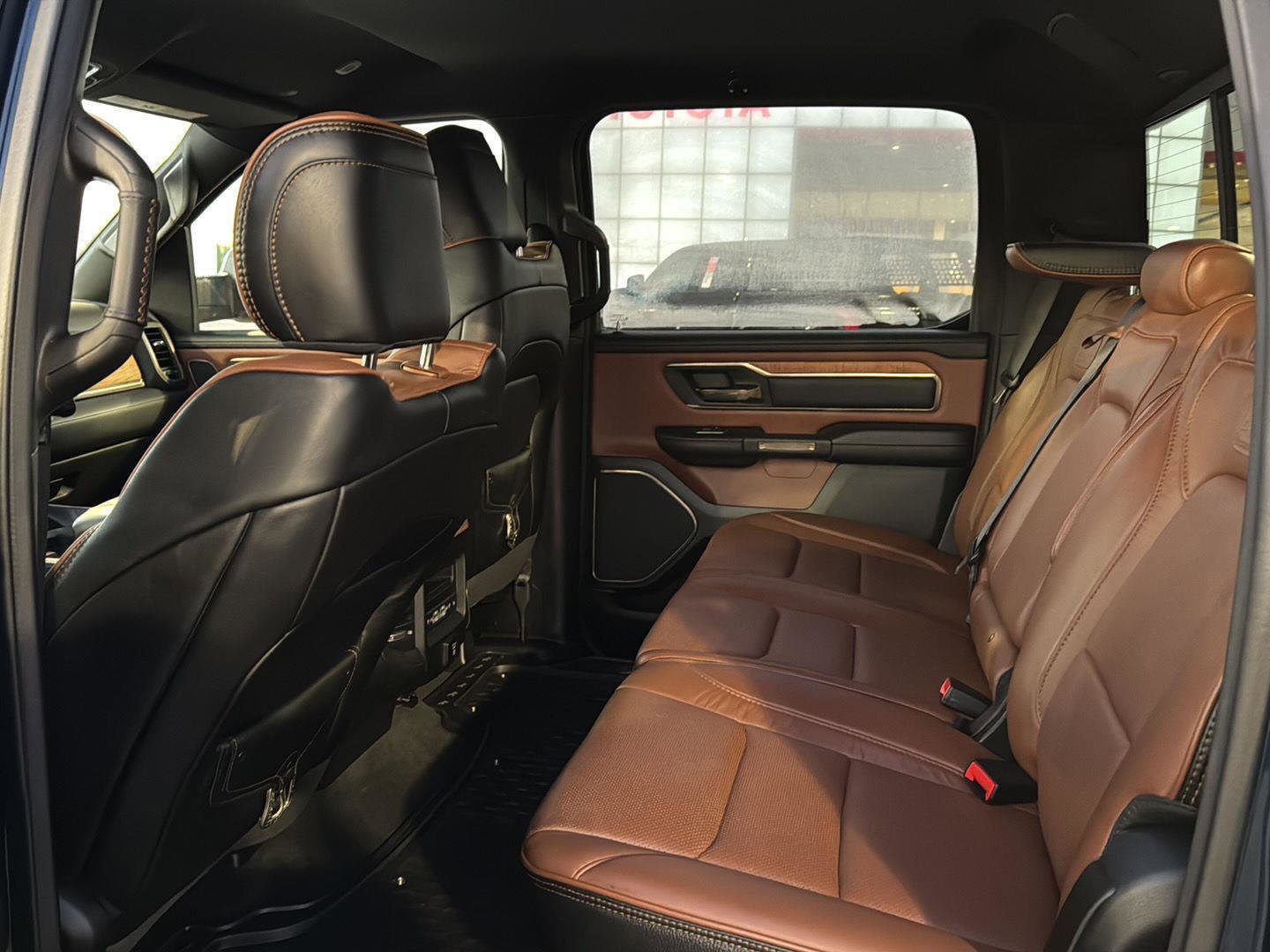 Used 2022 RAM 1500 Limited image 9