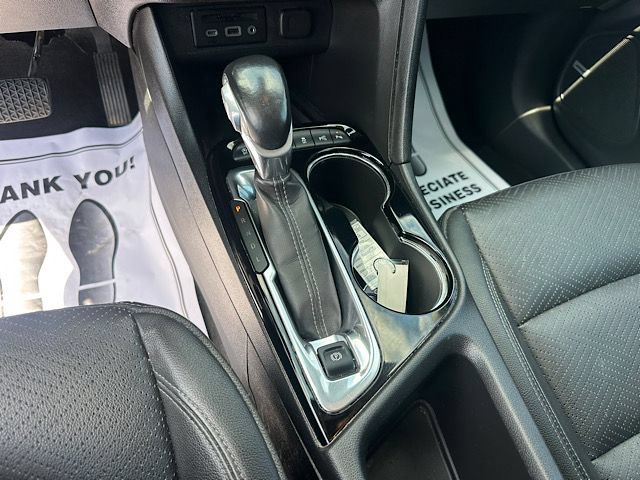 Used 2020 Buick Encore GX Essence w/ Experience Buick Package FWD image 23
