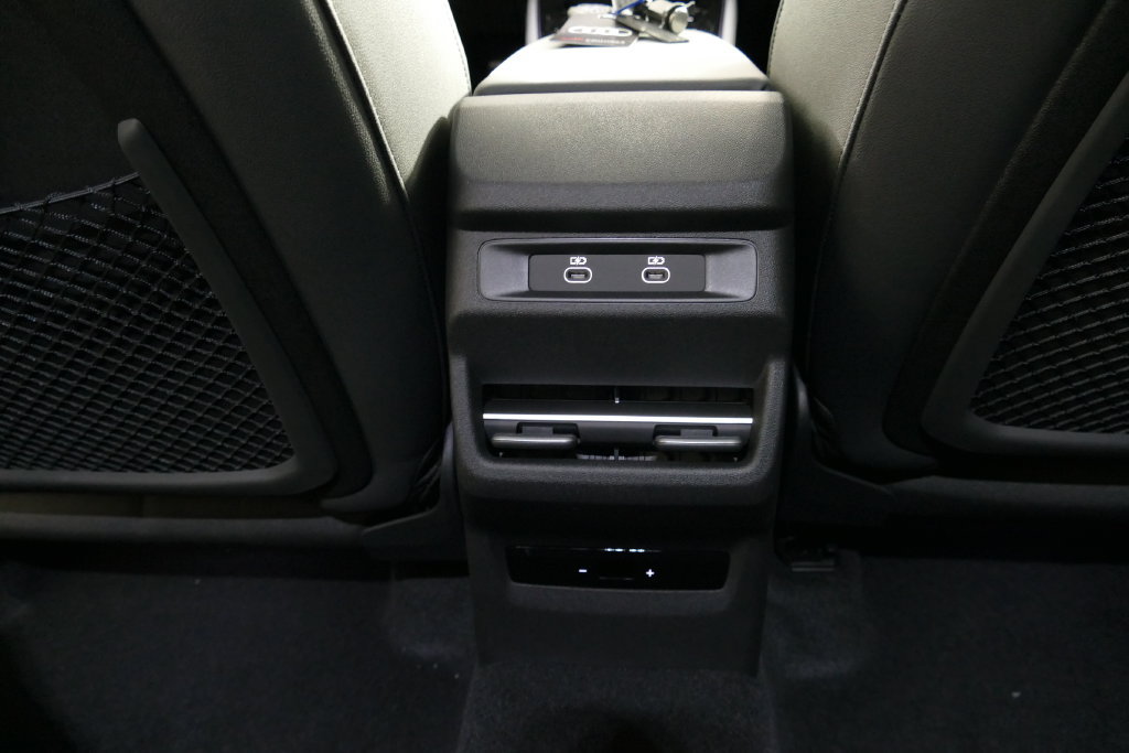 New 2026 Audi Q3 quattro 2.0T AWD/4WD image 25
