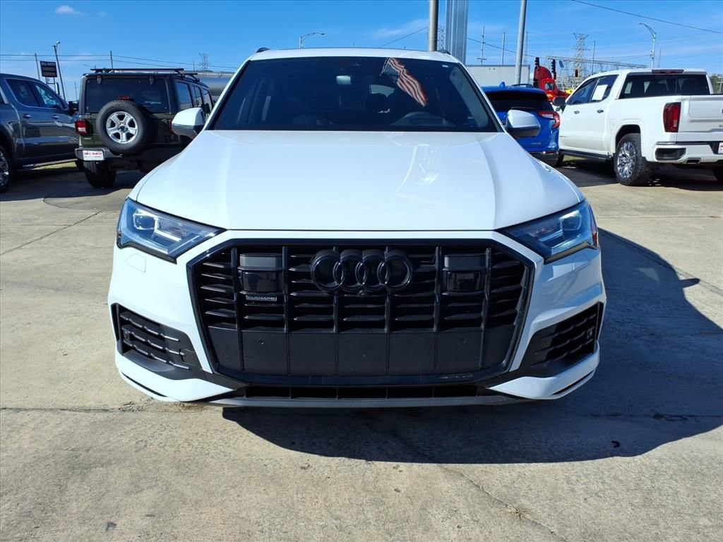 Used 2023 Audi Q7 3.0T Prestige image 2