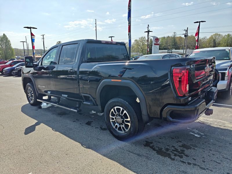 Used 2023 GMC Sierra 2500 AT4 w/ Gooseneck/5TH Wheel Package AWD/4WD image 9