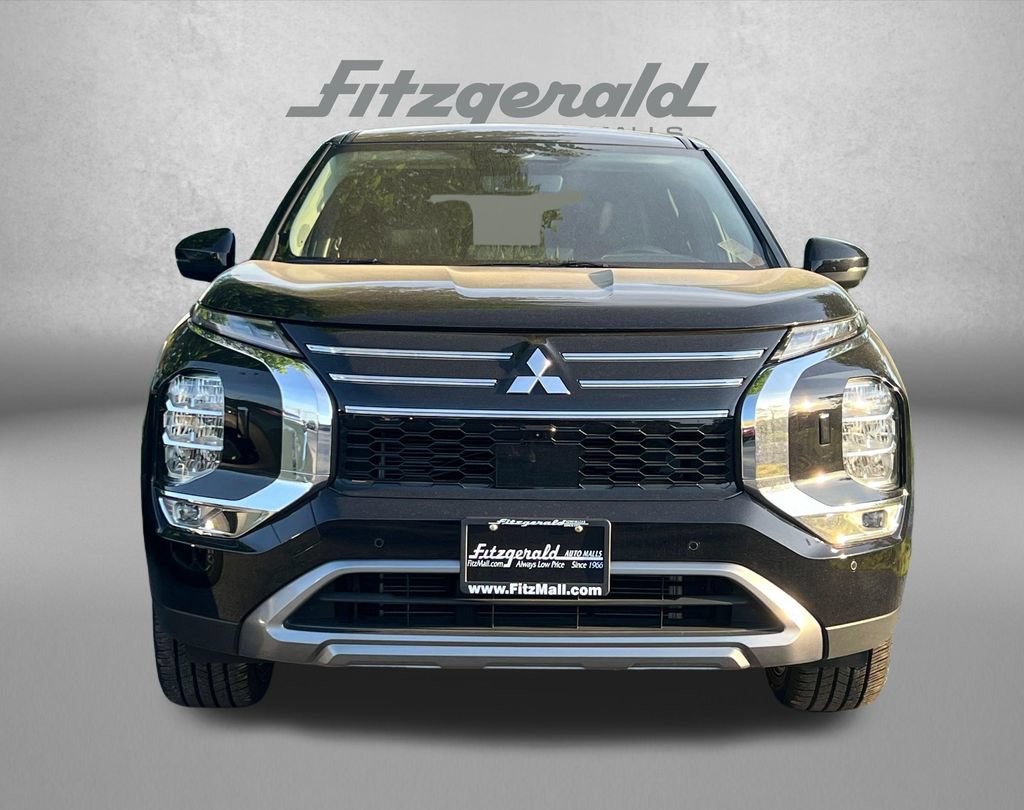 Used 2025 Mitsubishi Outlander SE AWD/4WD image 6
