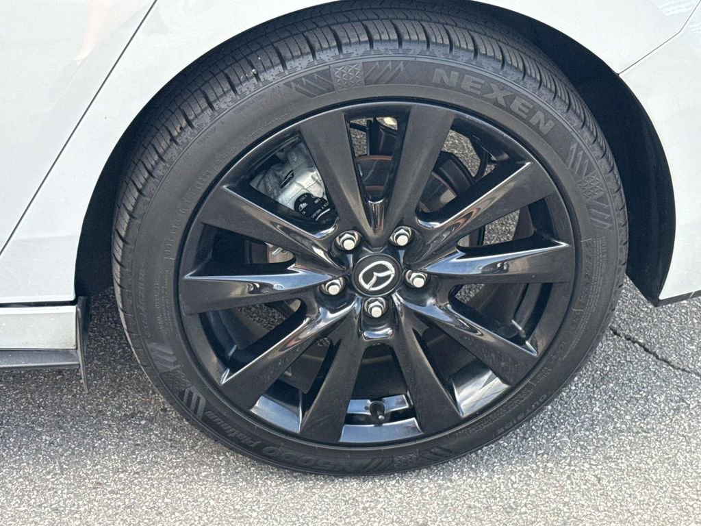Used 2024 MAZDA MAZDA3 s image 39