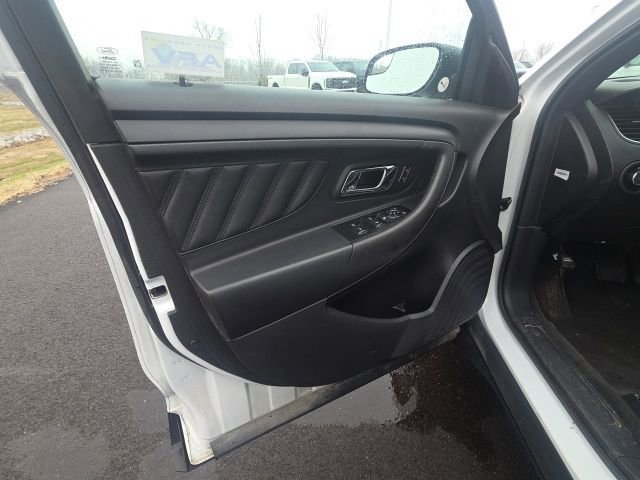 Used 2016 Ford Taurus Police Interceptor image 19