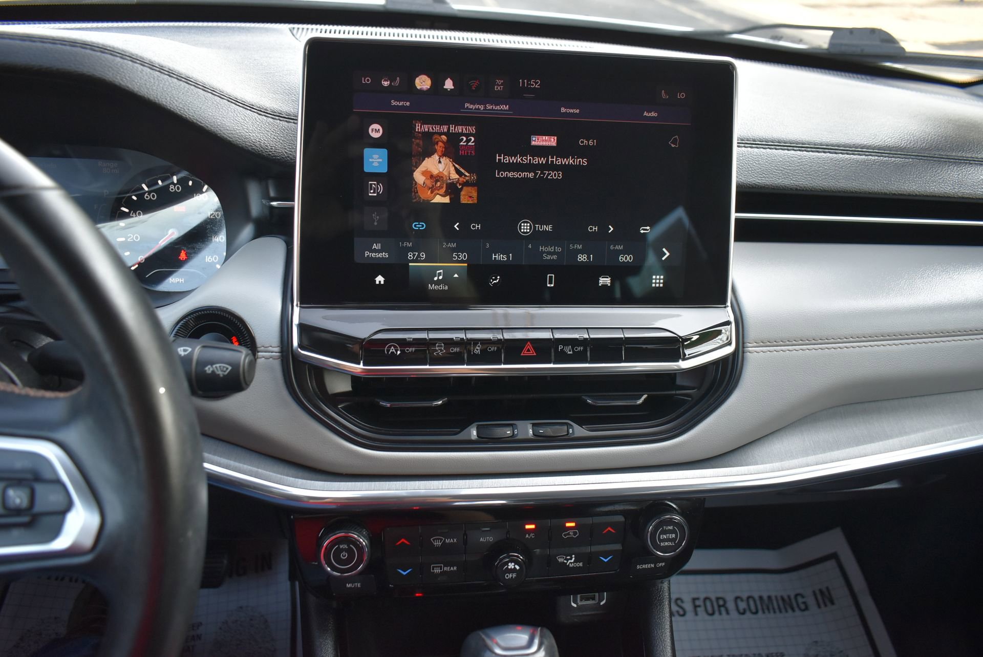 Used 2022 Jeep Compass Limited image 25