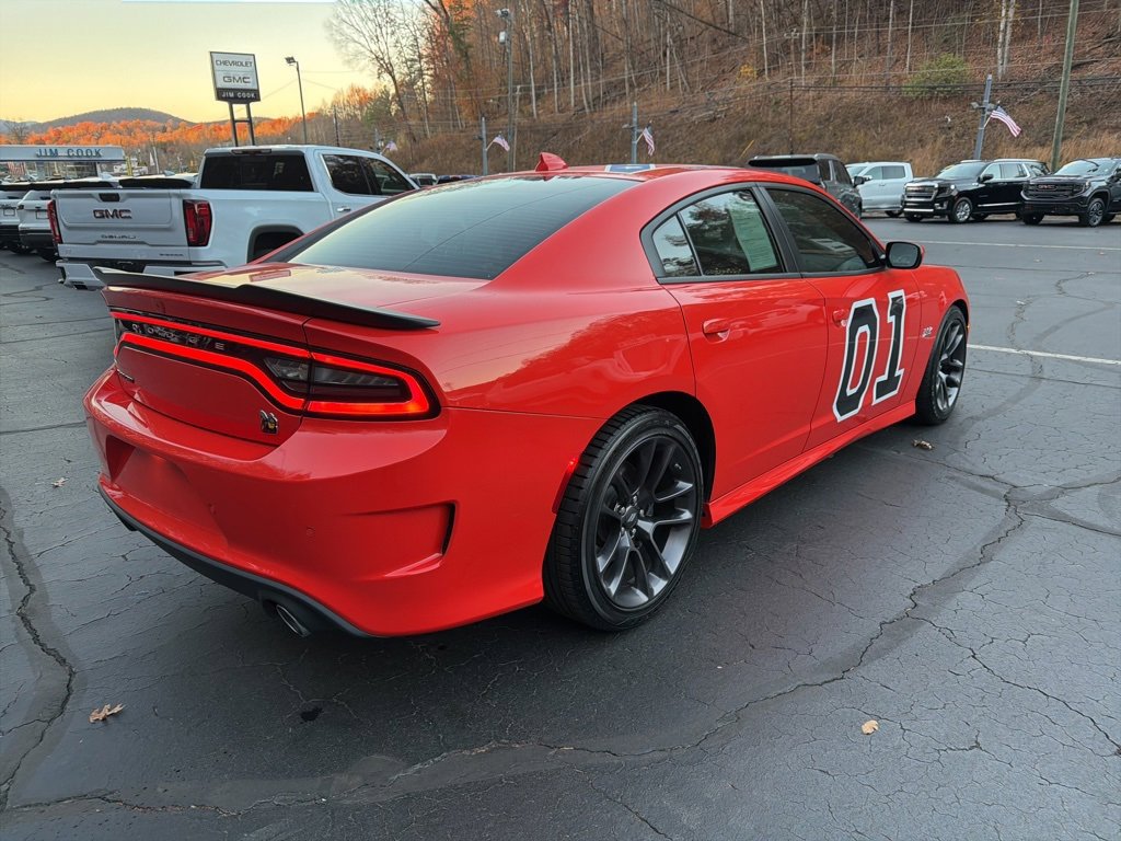 Used 2022 Dodge Charger Scat Pack image 4