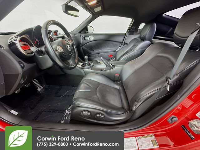 Used 2012 Nissan 370Z Touring RWD image 22