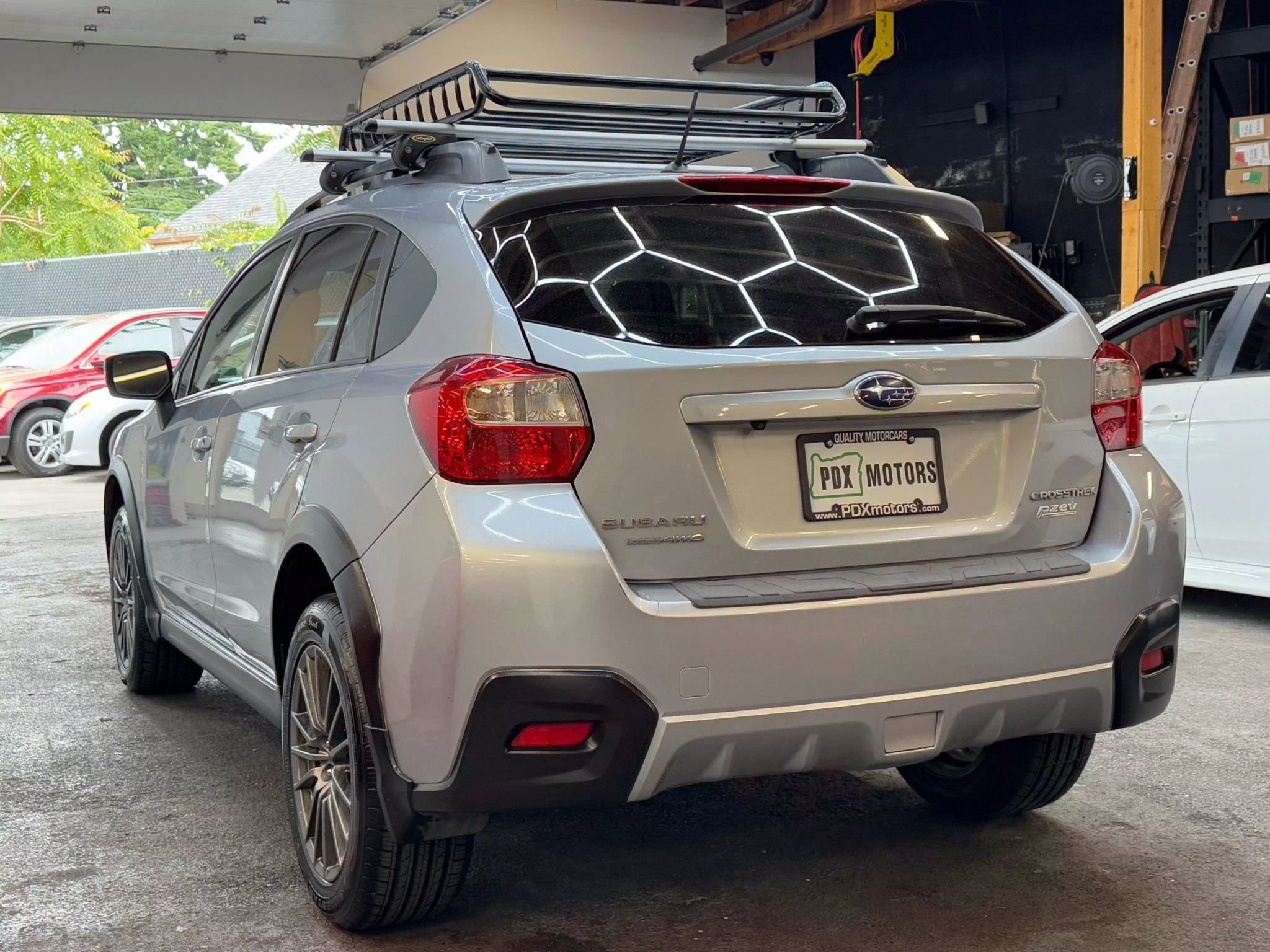 Used 2017 Subaru Crosstrek 2.0i Premium w/ Popular Package #2 image 4