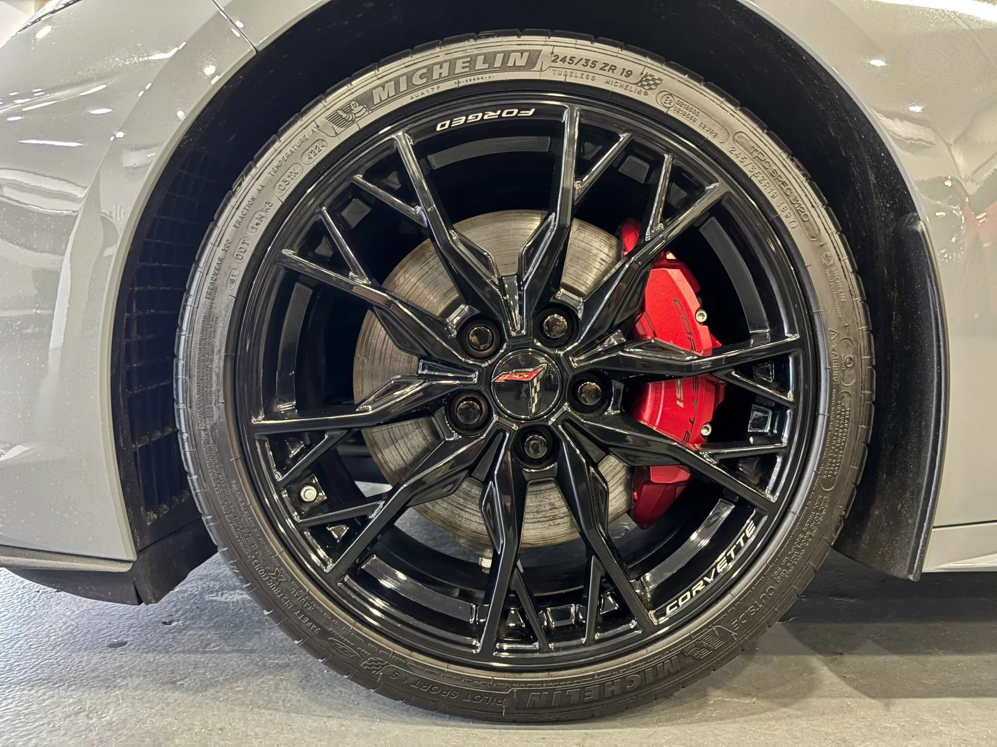 Used 2025 Chevrolet Corvette Stingray Preferred Conv w/ Z51 Performance Package RWD image 50