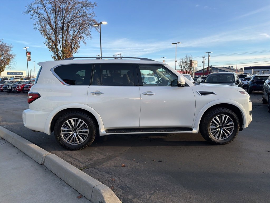Used 2023 Nissan Armada SL image 7
