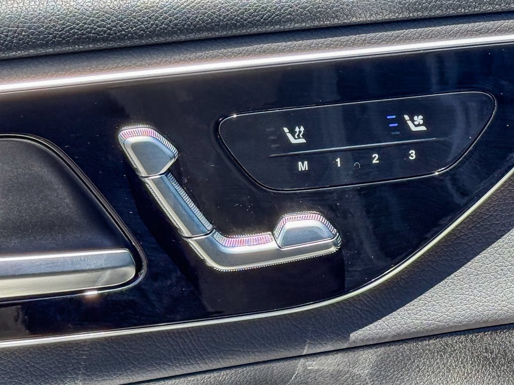 Certified 2025 Mercedes-Benz GLC 300 4MATIC image 22
