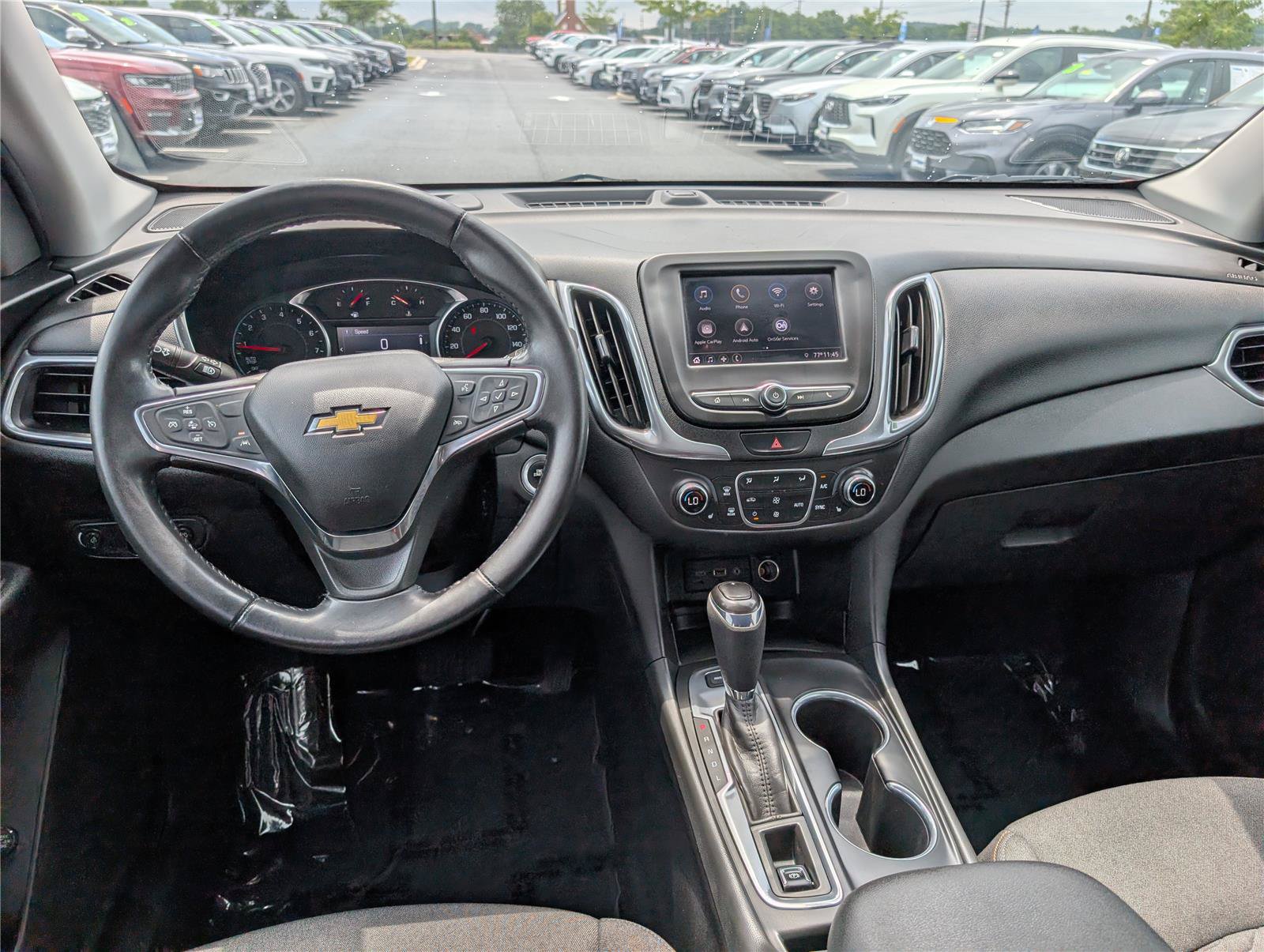 Used 2020 Chevrolet Equinox LT AWD/4WD image 17
