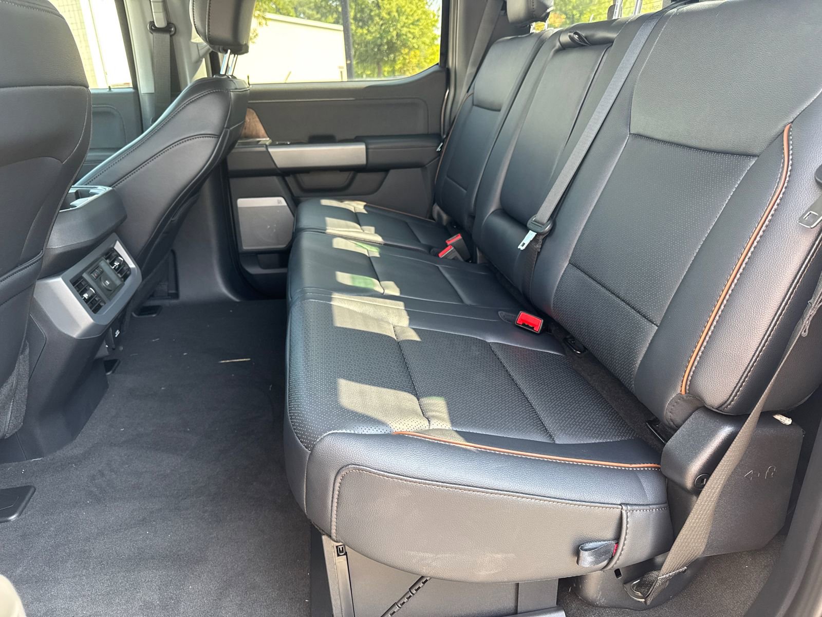 New 2025 Ford F250 Lariat w/ Lariat Ultimate Package image 20