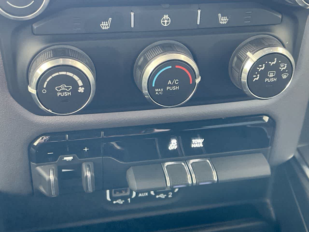 Used 2024 RAM 1500 Big Horn AWD/4WD image 18