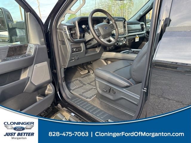 New 2025 Ford F250 Lariat w/ FX4 Off-Road Package image 11