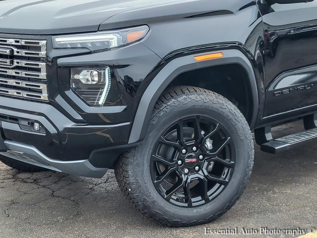New 2026 GMC Canyon Denali w/ LPO, Denali Black Edition image 4