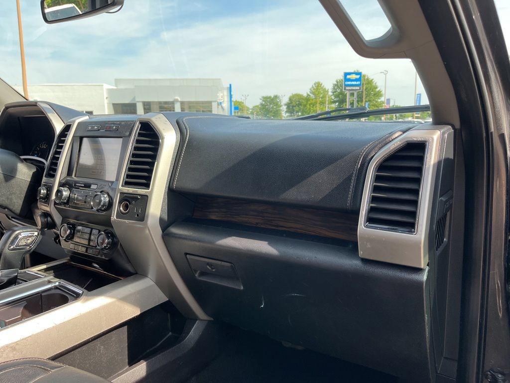Used 2019 Ford F150 Lariat AWD/4WD image 32