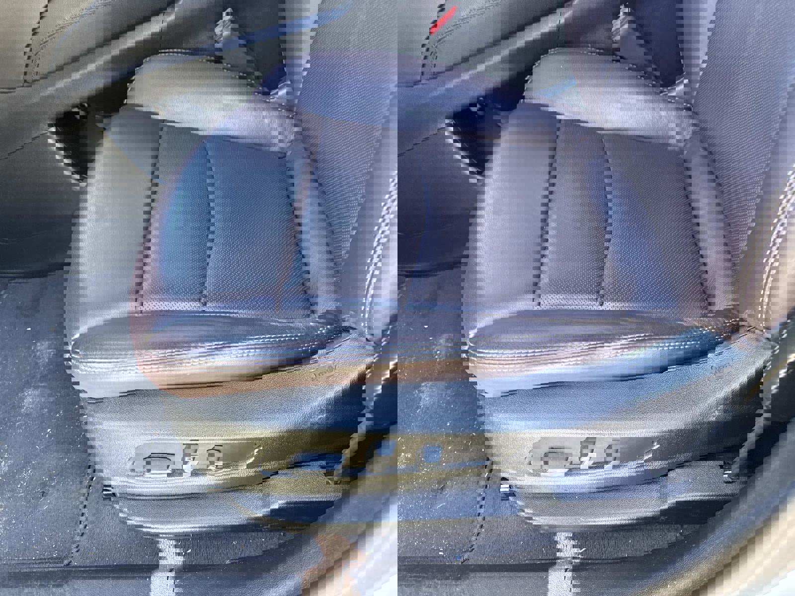 Certified 2024 Cadillac XT6 Premium Luxury w/ Technology Package image 22