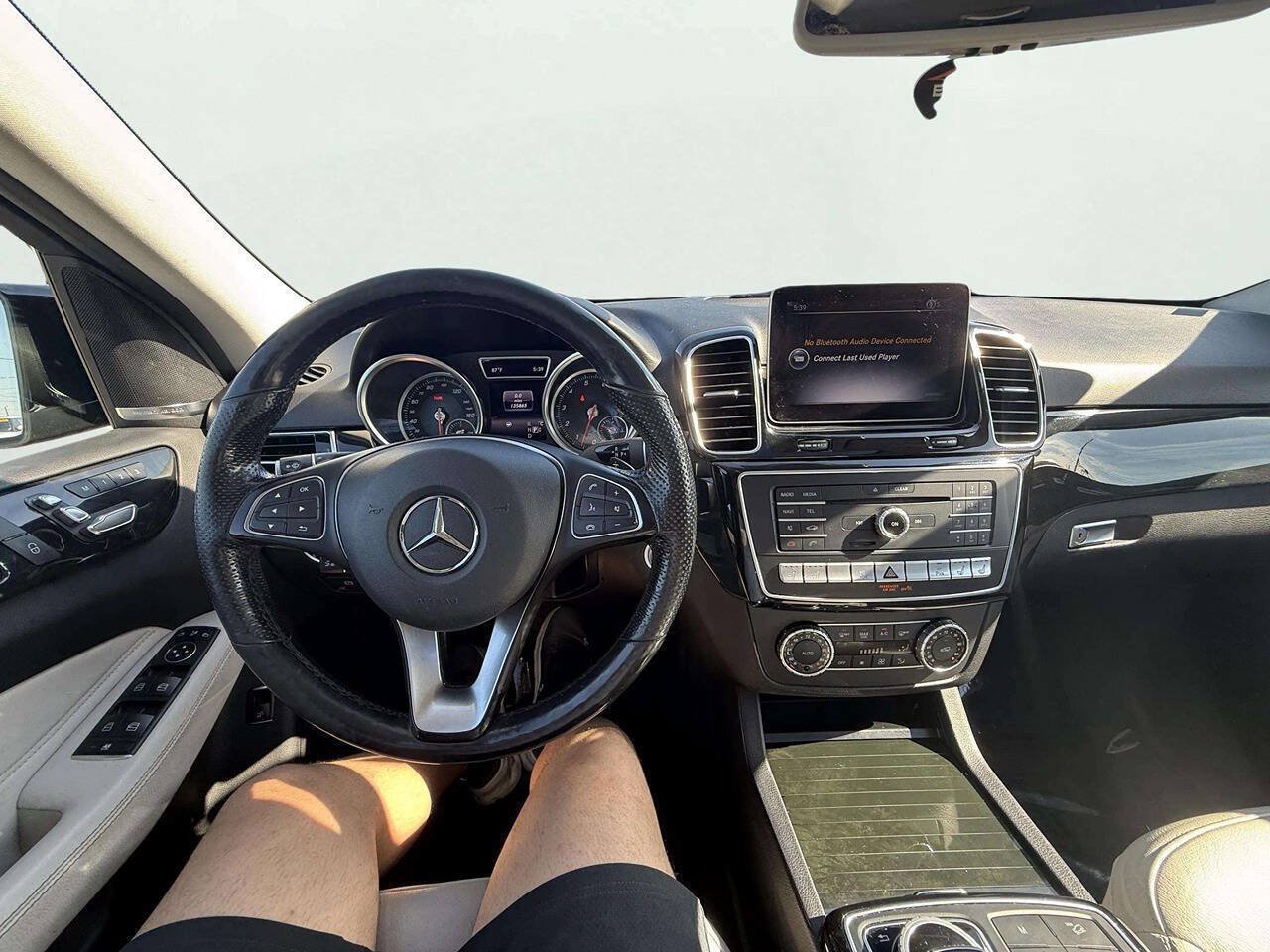 Used 2018 Mercedes-Benz GLE 350 4MATIC image 15