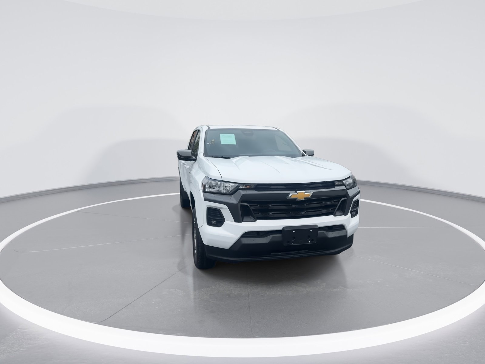 Used 2023 Chevrolet Colorado LT w/ LT Convenience Package II RWD image 3
