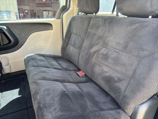 Used 2014 Dodge Grand Caravan American Value Package image 11