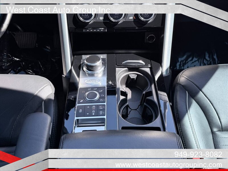 Used 2018 Land Rover Discovery HSE Luxury AWD/4WD image 18