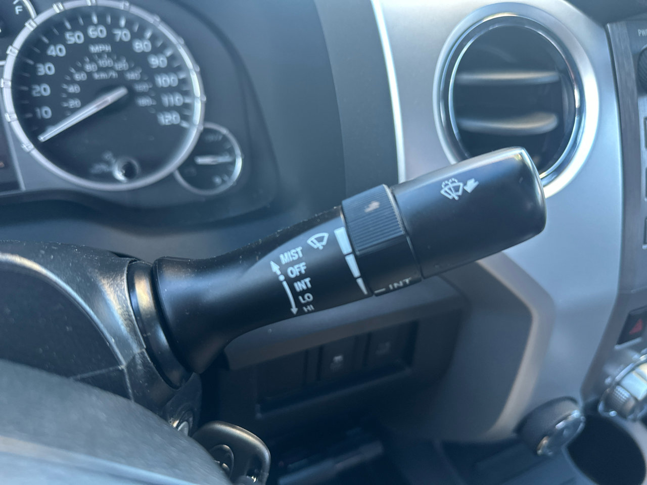 Used 2014 Toyota Tundra SR image 48