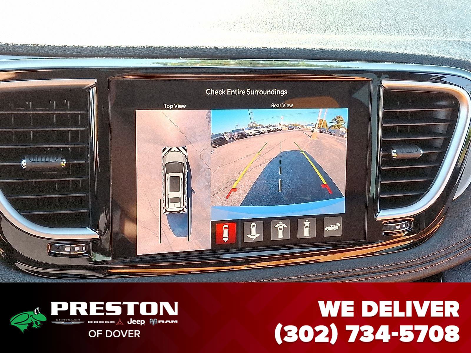 New 2026 Chrysler Pacifica Pinnacle w/ Trailer Tow Group image 19