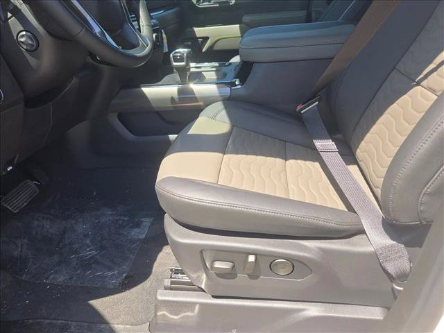 Used 2026 Chevrolet Silverado 1500 ZR2 AWD/4WD image 4