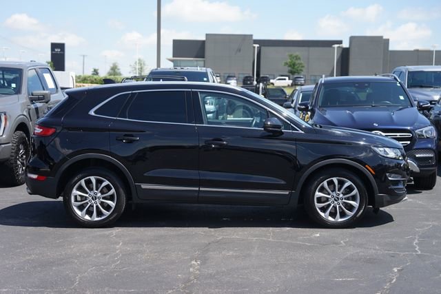 Used 2019 Lincoln MKC Select w/ Select Plus Package FWD image 5
