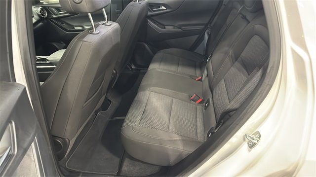 Used 2025 Chevrolet Equinox LT image 21
