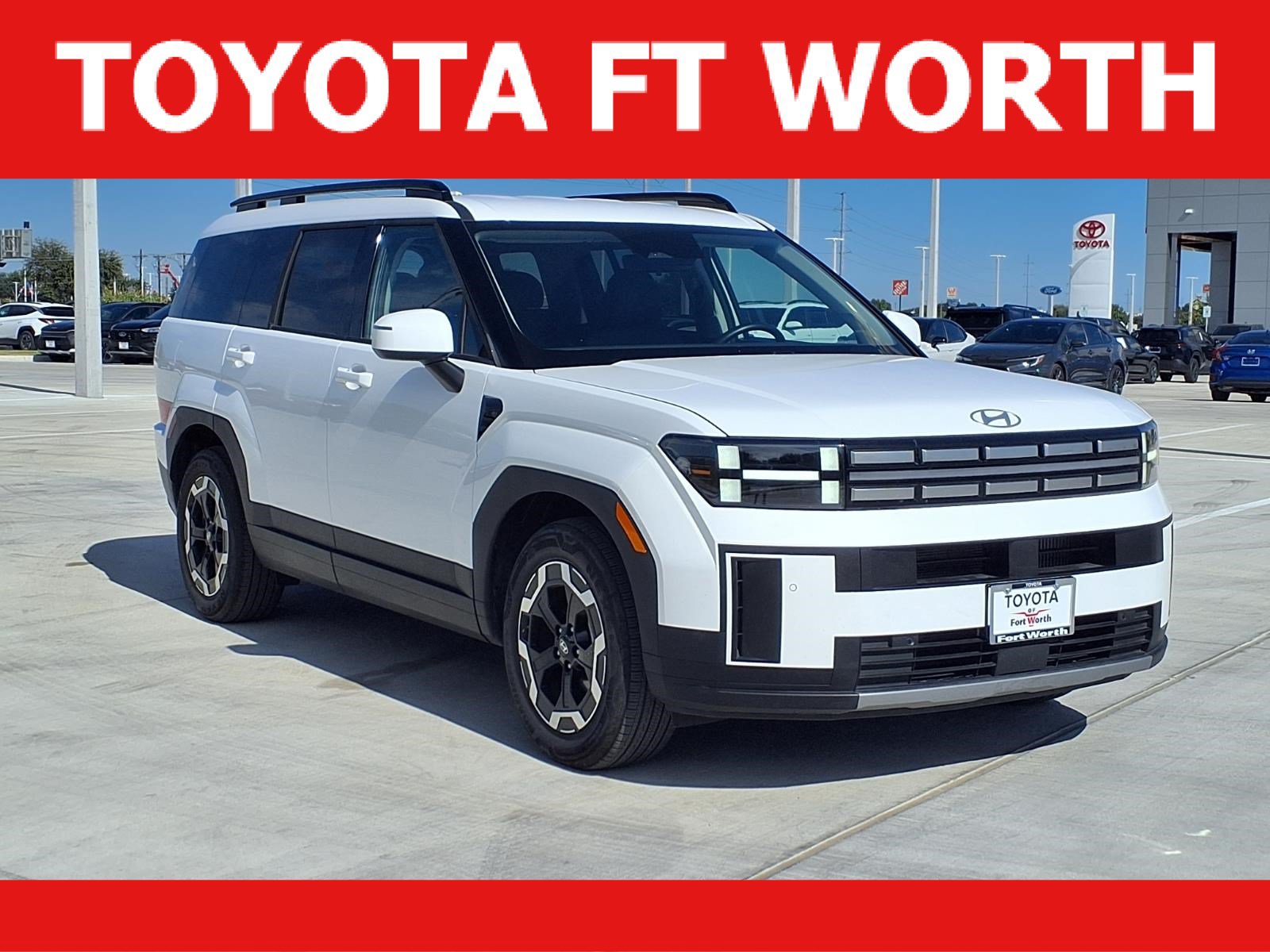 Used 2026 Hyundai Santa Fe SEL FWD image 1