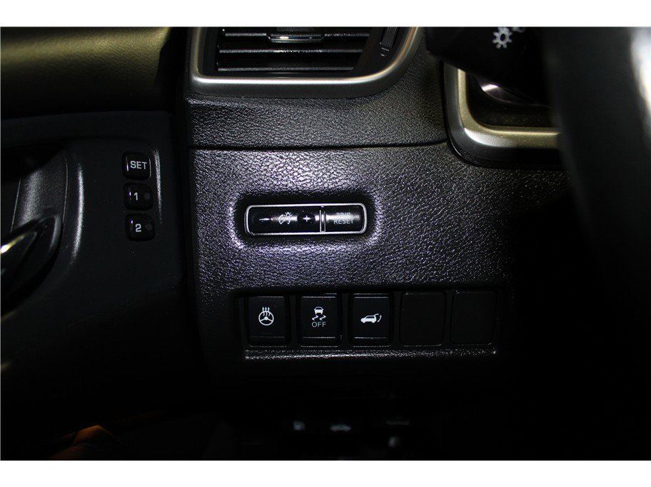 Used 2018 Nissan Murano Platinum w/ Cargo Package image 30