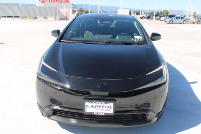 New 2026 Toyota Prius Plug-In Hybrid image 7