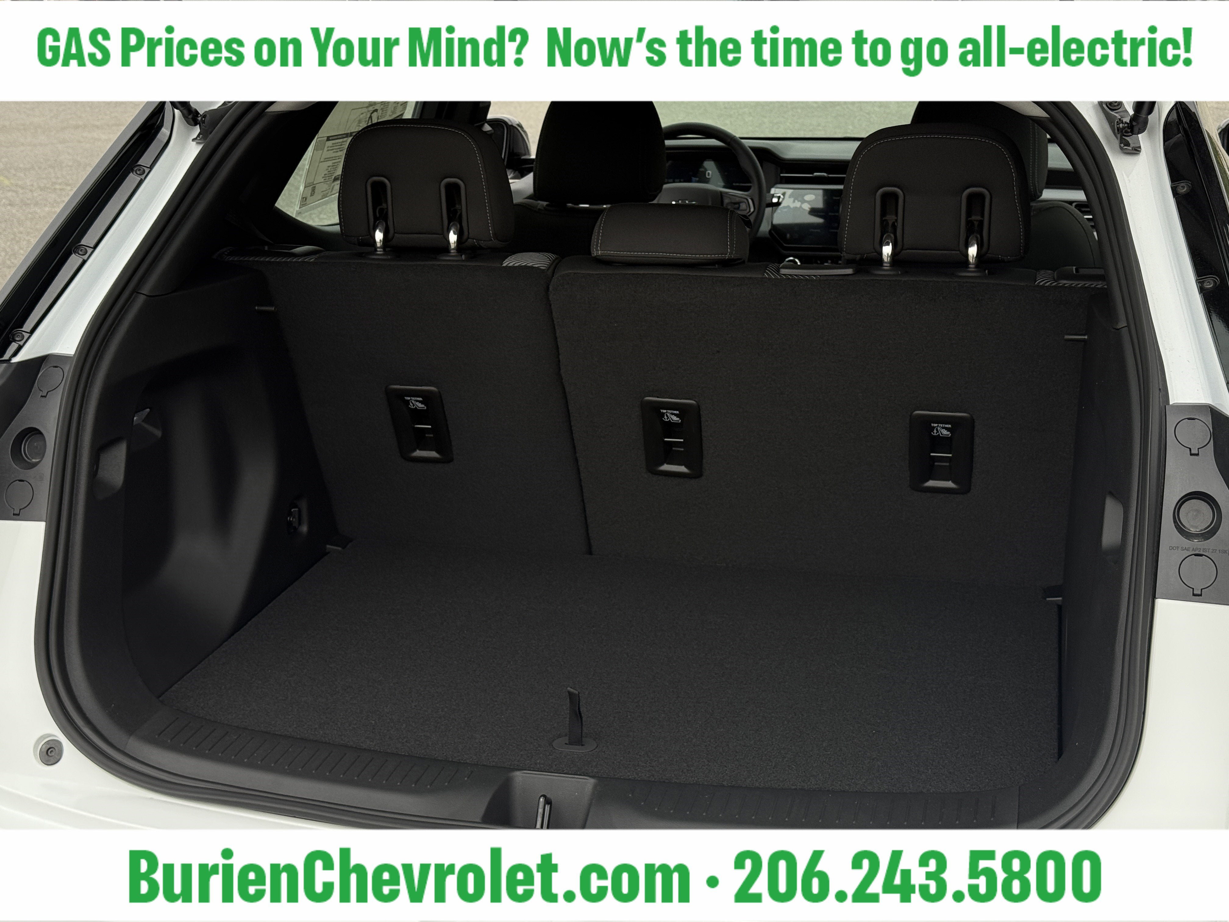 New 2027 Chevrolet Bolt LT w/ Comfort Package FWD image 31