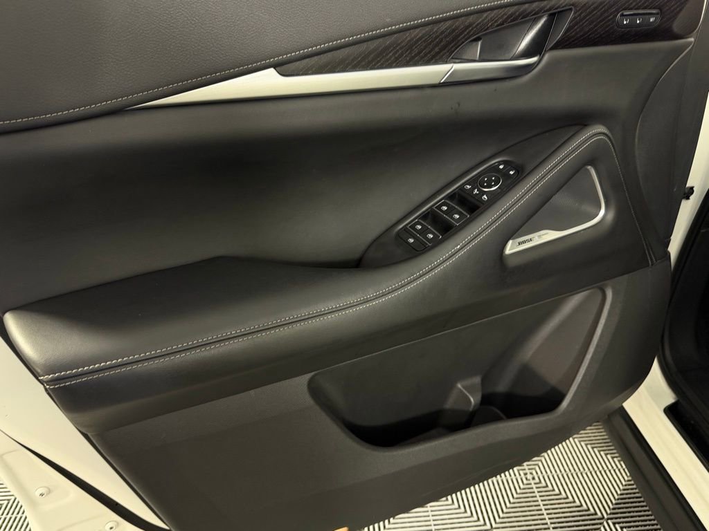 Used 2023 INFINITI QX60 Sensory w/ Cargo Package FWD image 27