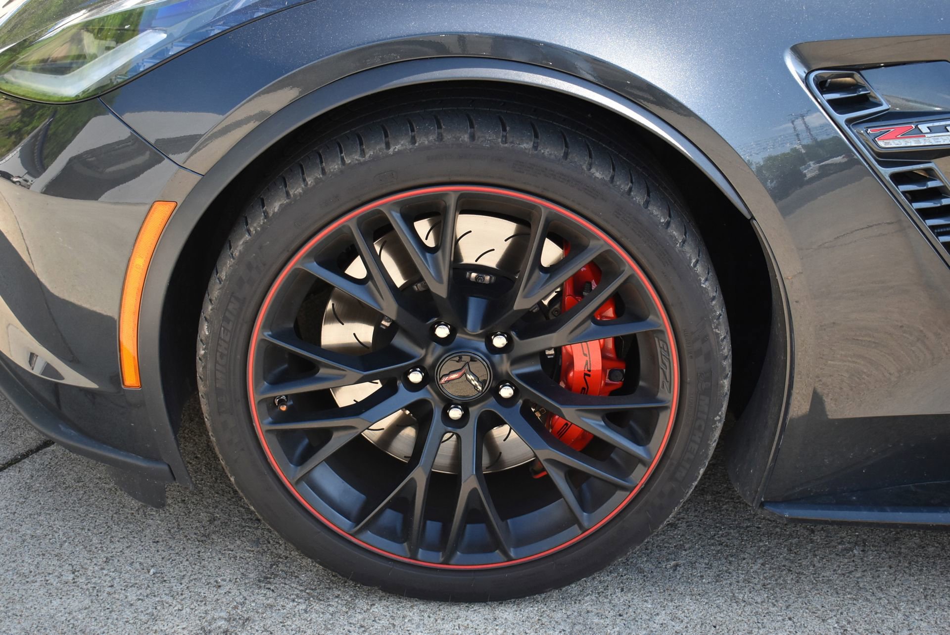 Used 2017 Chevrolet Corvette Z06 image 11