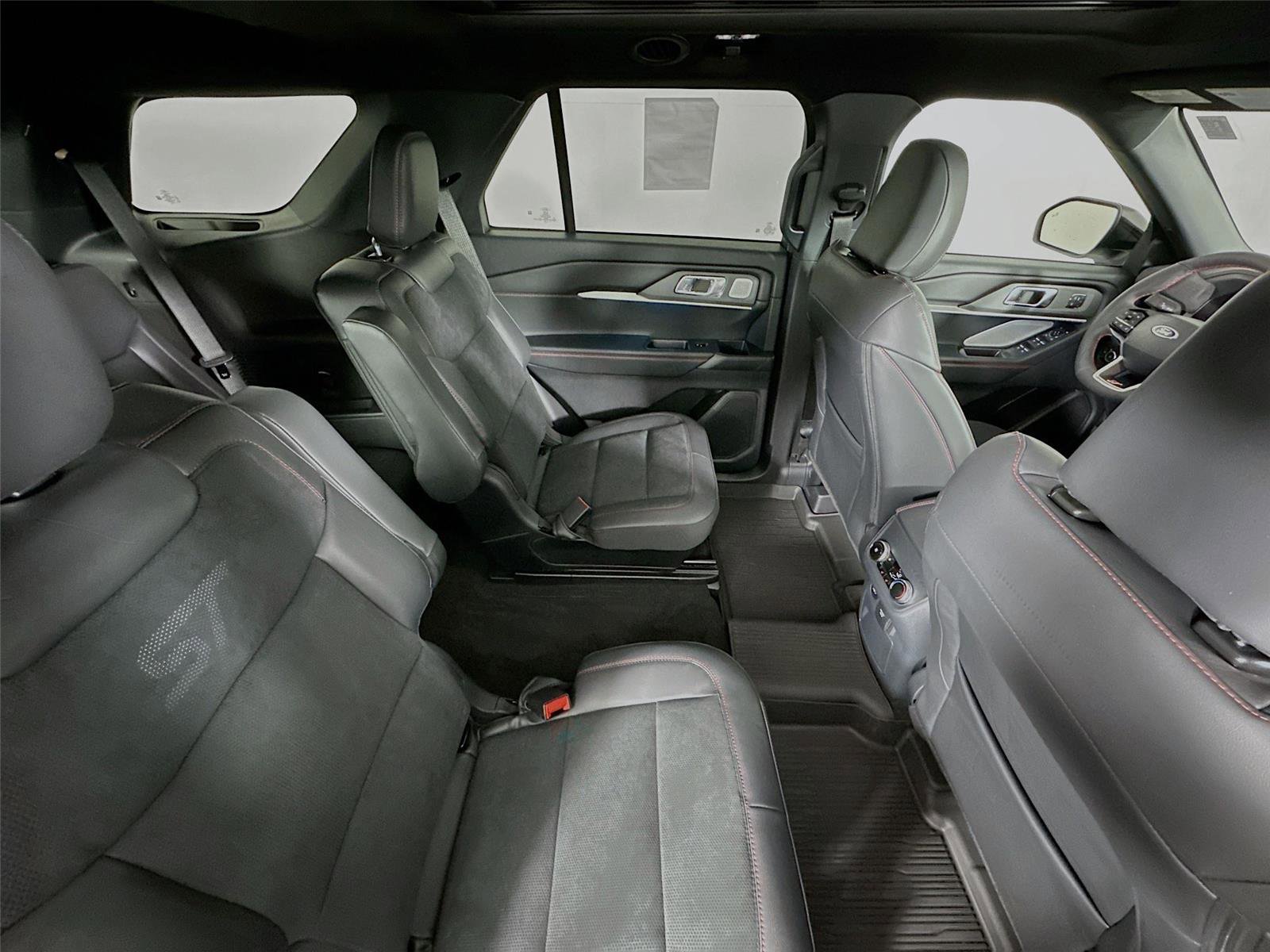 New 2026 Ford Explorer ST w/ Sun And Sound Package image 29