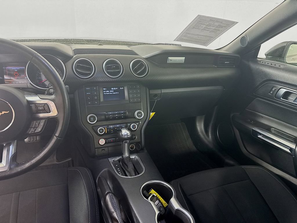 Used 2021 Ford Mustang EcoBoost image 20