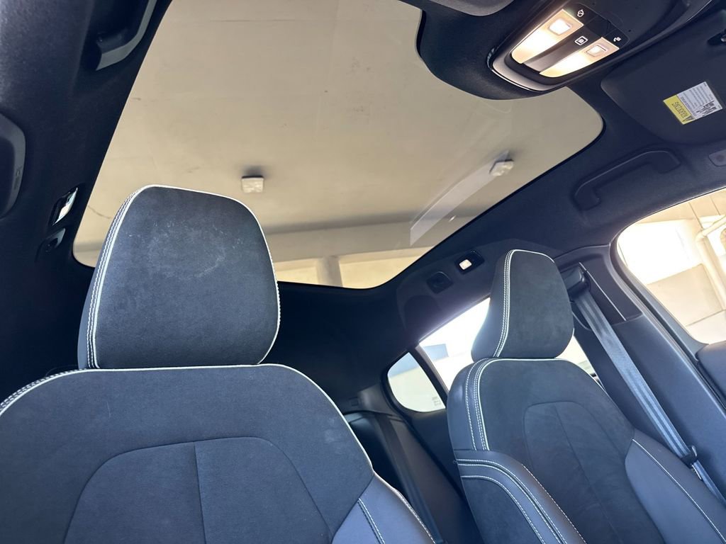 Certified 2023 Volvo C40 P8 Recharge Ultimate image 16