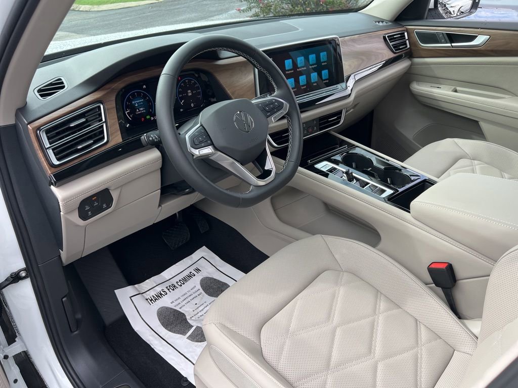 New 2026 Volkswagen Atlas SE image 14
