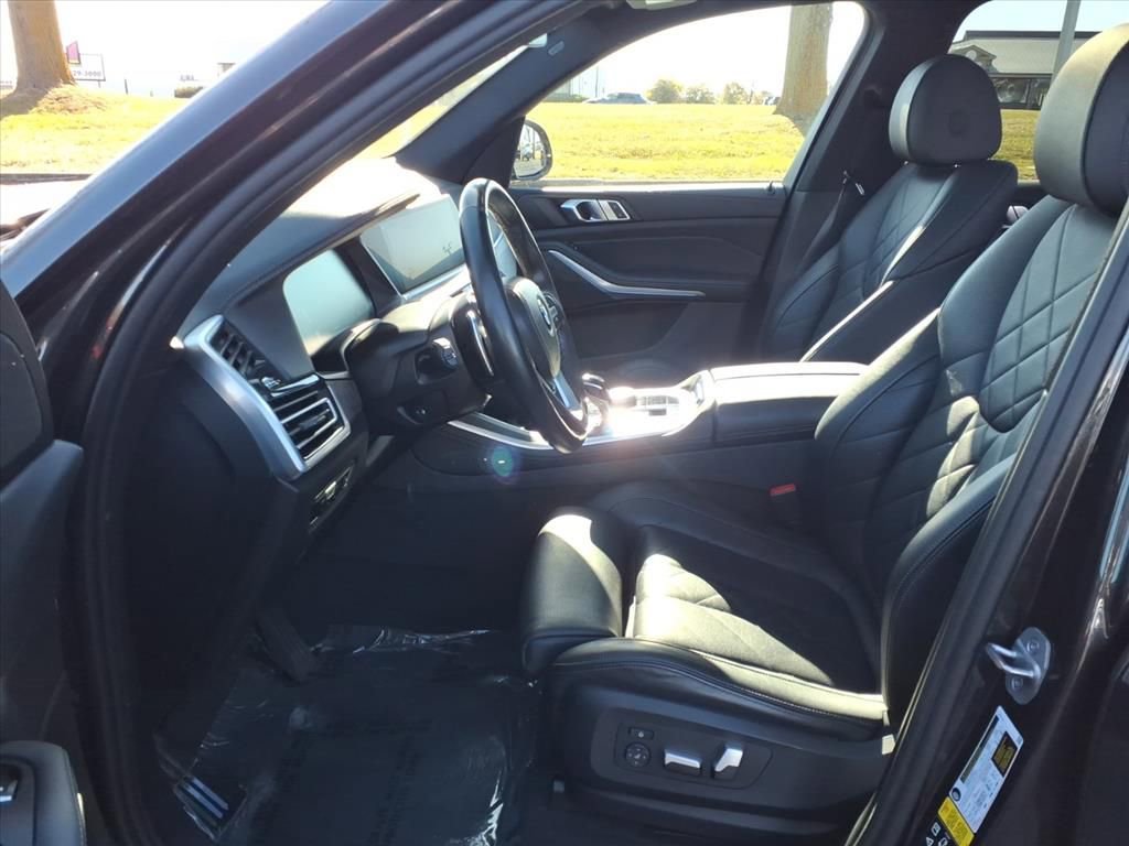 Used 2023 BMW X5 xDrive40i w/ Premium Package image 26